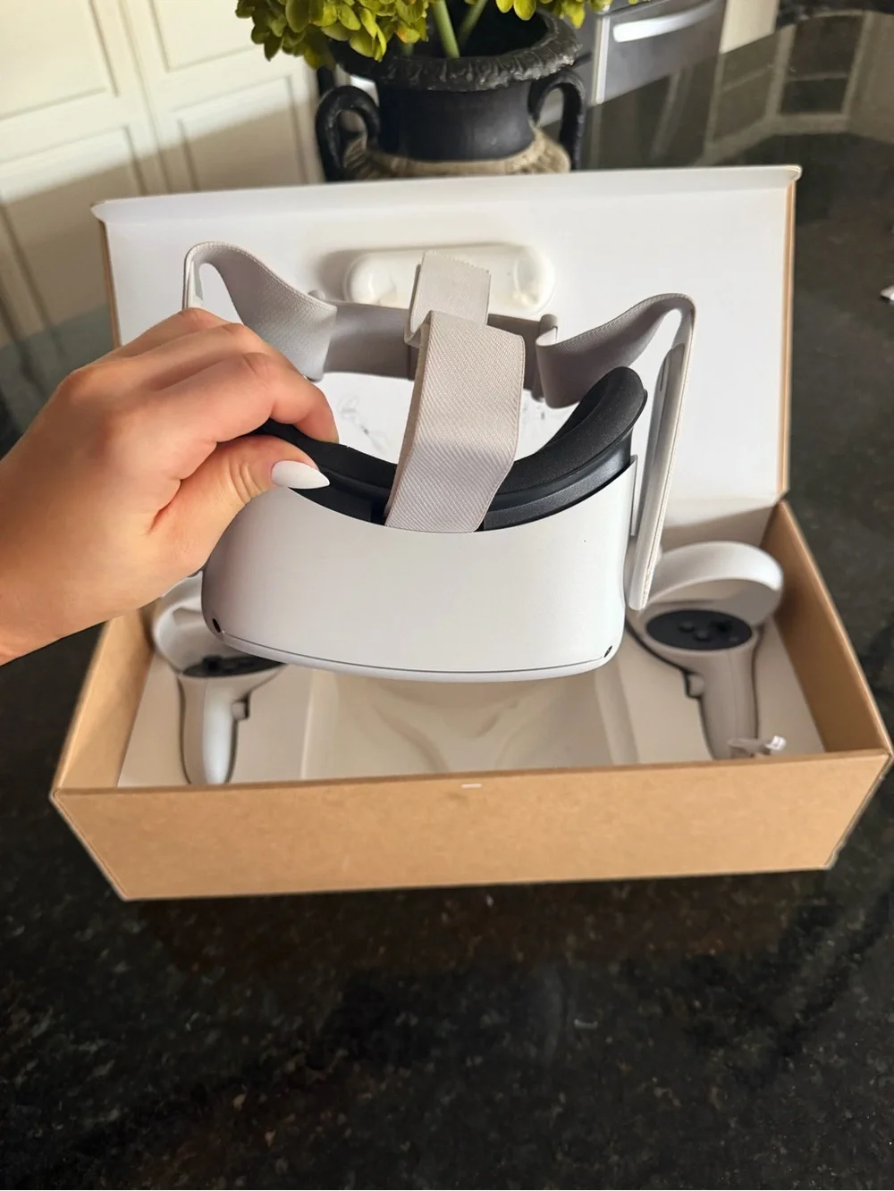 Oculus Quest 2 - Picture 8 of 8